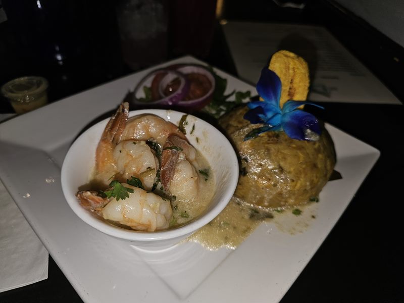 Dimension Sports Bar food